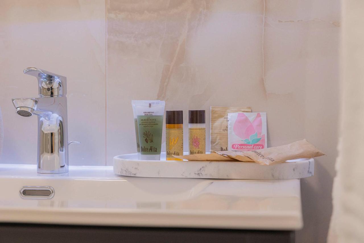 Crys: Rooms, Holiday, Business Verona Eksteriør bilde